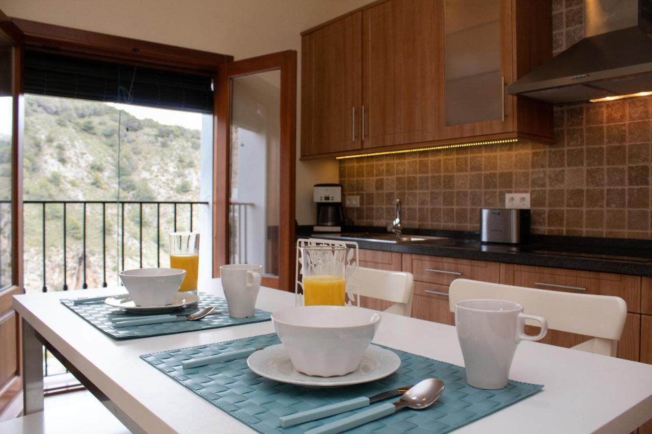 Quiet House In Village Center With Mountains Views Фрихилиана Экстерьер фото